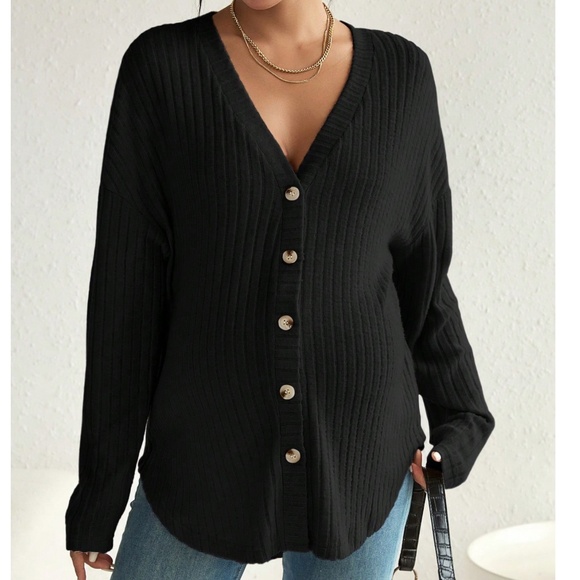 Maternity Soft Knit Button down loose Fit Long sleeve Top - Picture 5 of 7